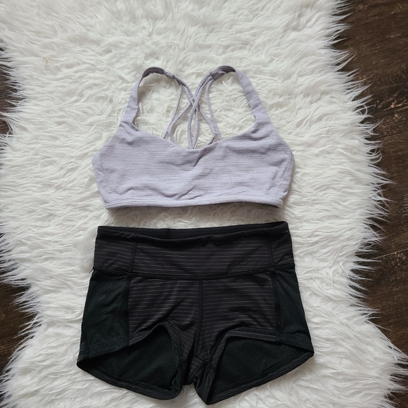 Lululemon bundle size 6 - Picture 4 of 12